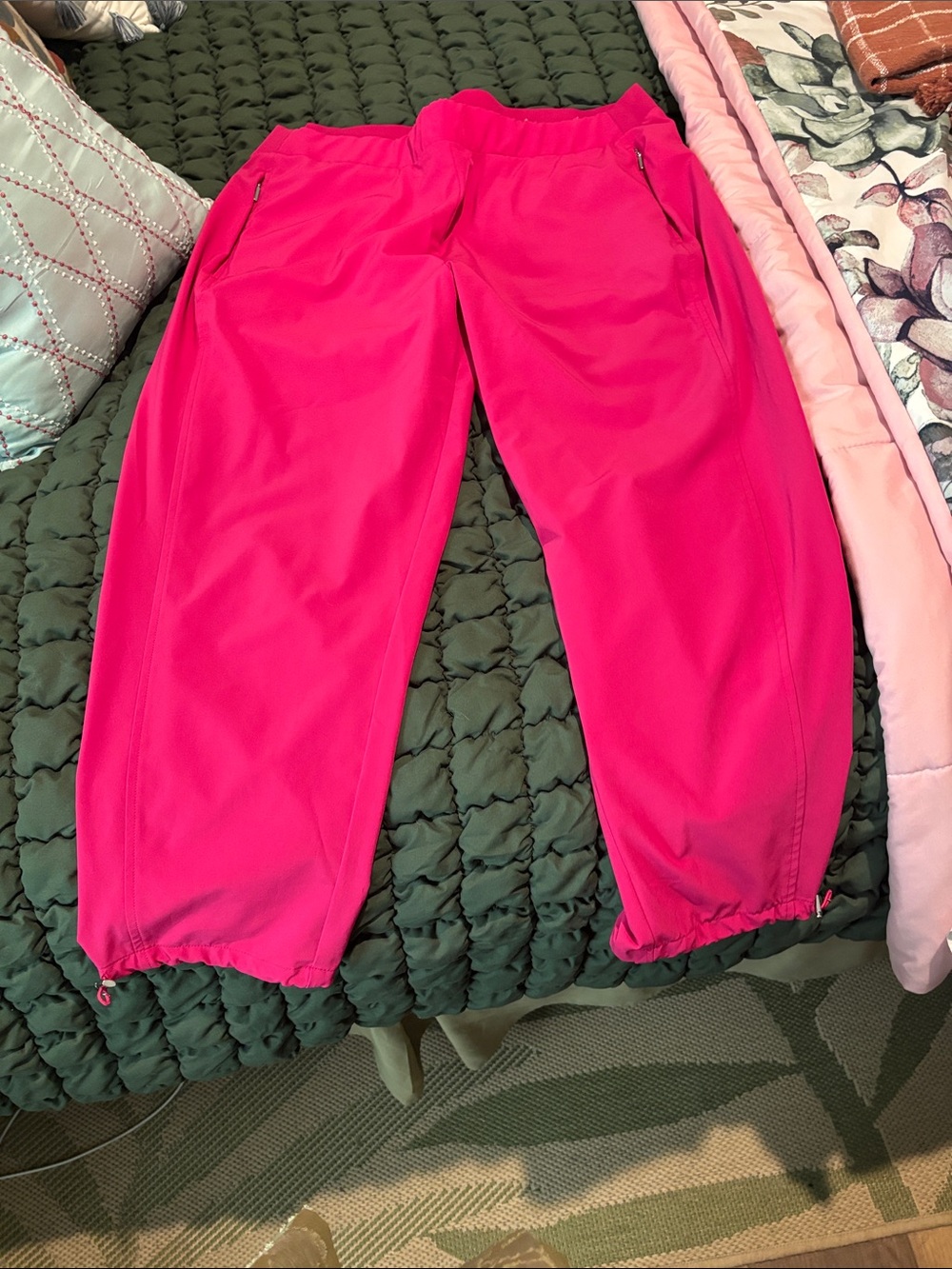 Chico's Hot Pink Women's Elastic-Waist Jogger Pants